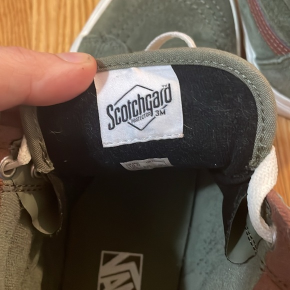 Vans High Too Sneakers - Picture 3 of 3